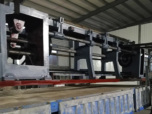 重型六角網機發貨