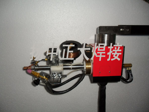 管板加丝焊接机头