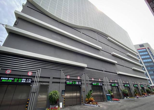 成都高升橋16套車(chē)庫(kù)重疊自動(dòng)門(mén)項(xiàng)目