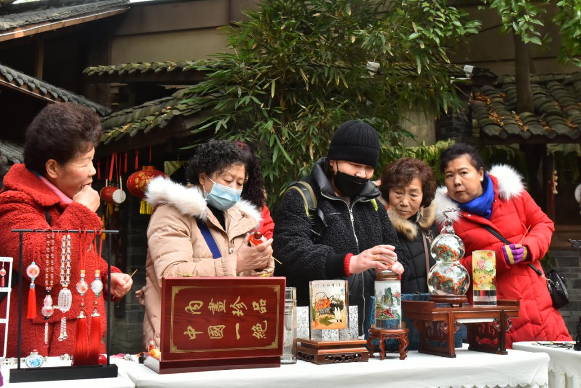 “吾创年华・艺术芳华”文创艺术节在浓园开幕