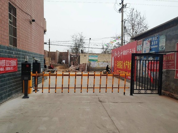 小區(qū)門口車牌識別柵欄道閘系統(tǒng)