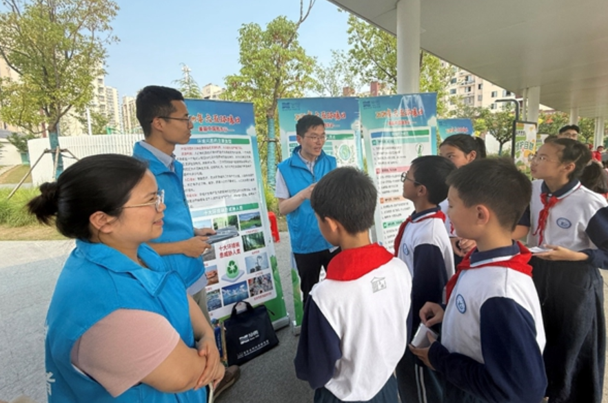 美丽中国我先行 护水理念扎根基层——“六五”环境日江苏省水力发电工程学会社区水生态保护科普活动