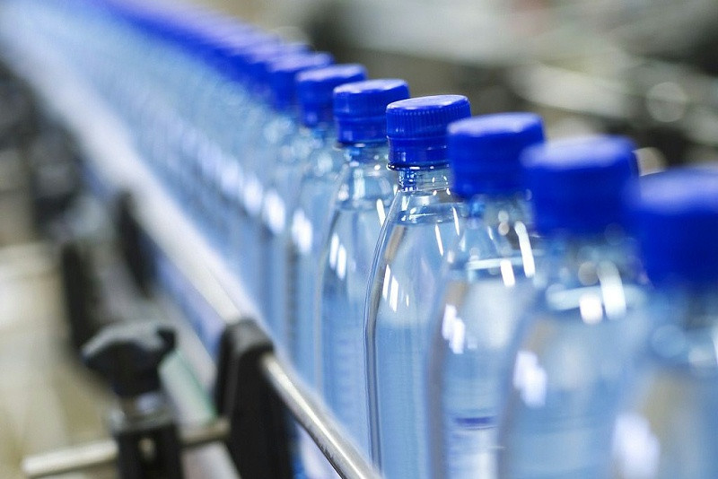 青海飲料瓶生產廠家告訴你塑料瓶選擇的原則