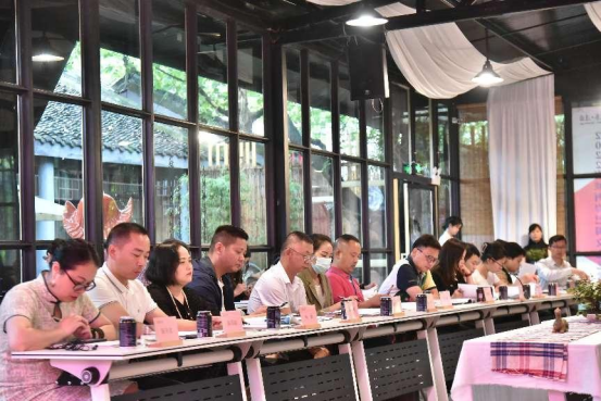 重庆市彭水县投资环境和优惠政策现场推介会在成都浓园圆满举行