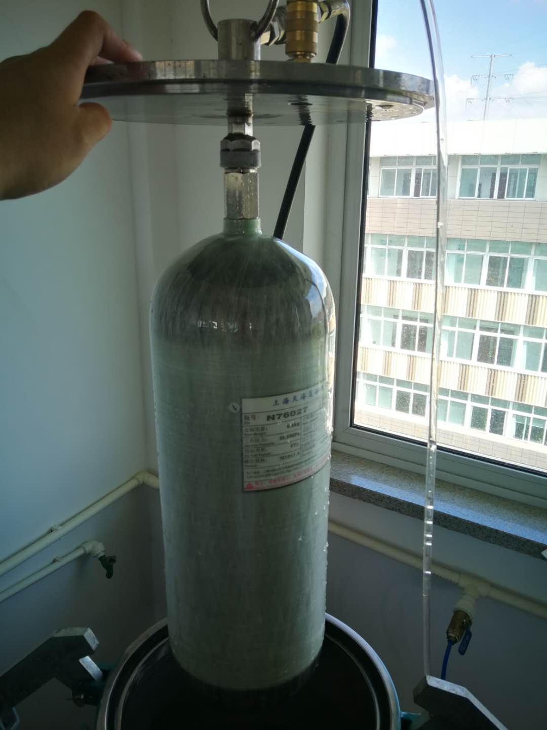定期检测空气呼吸气瓶至关重要