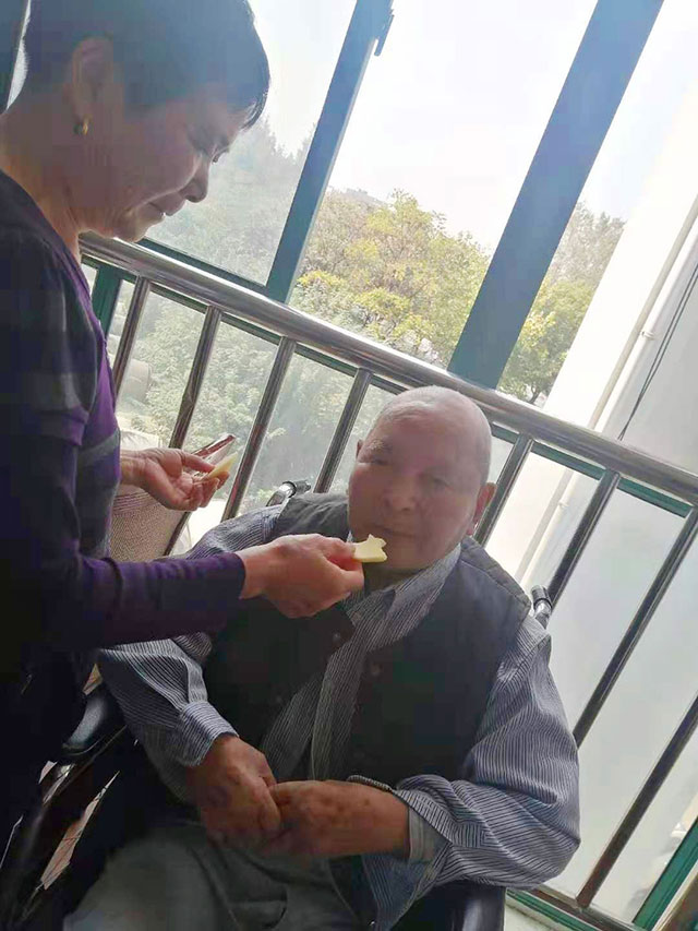 生活照顾