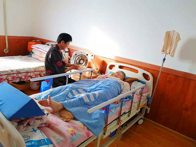 庐江养老院生活对老年人心理健康的影响研究