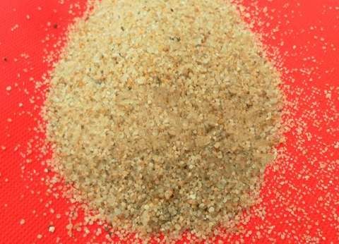 铸造砂用什么设备加工?