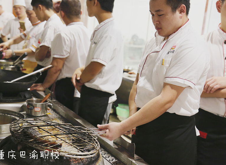 重庆厨师培训学校学员