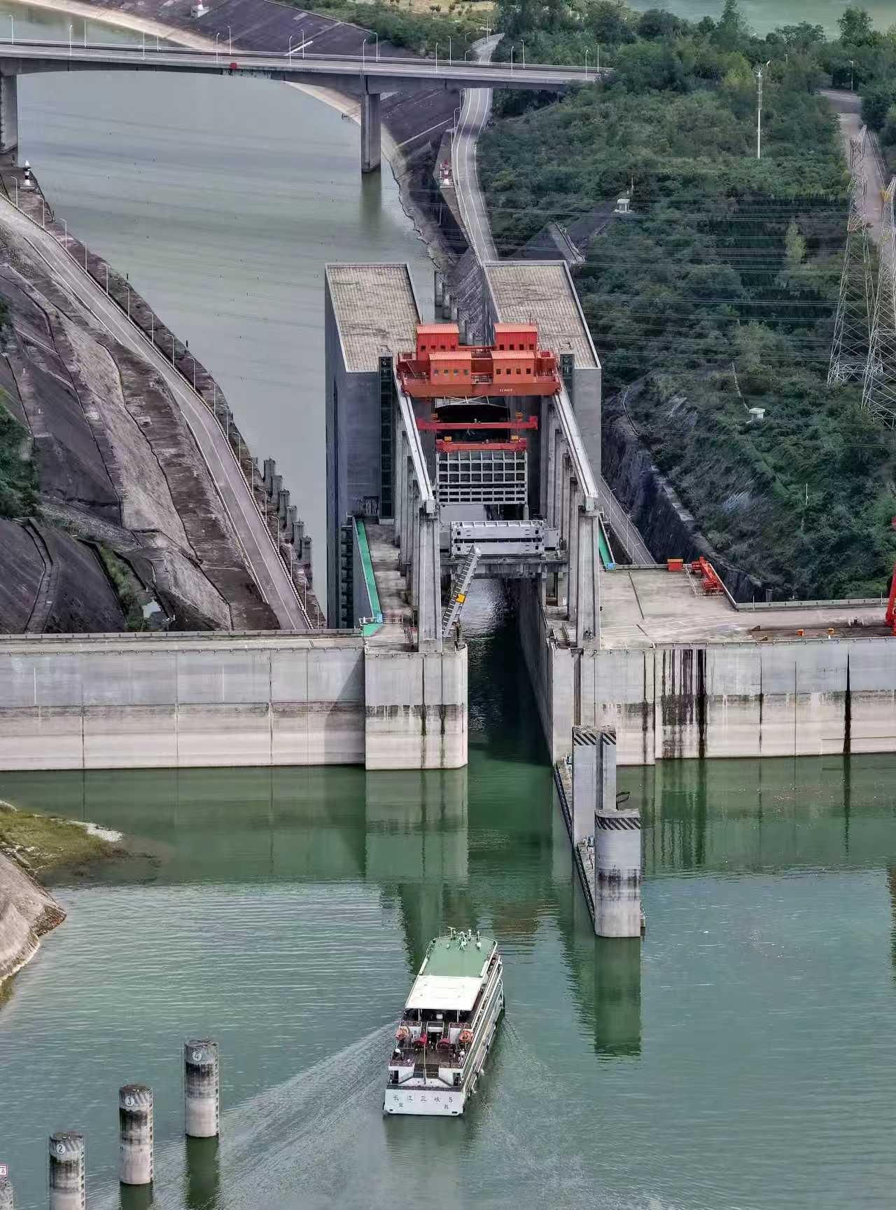 三峡水利工程案例