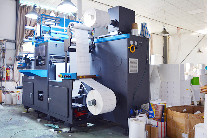 肥西不干胶标签生产机械设备-马鞍山市维益纸业有限公司