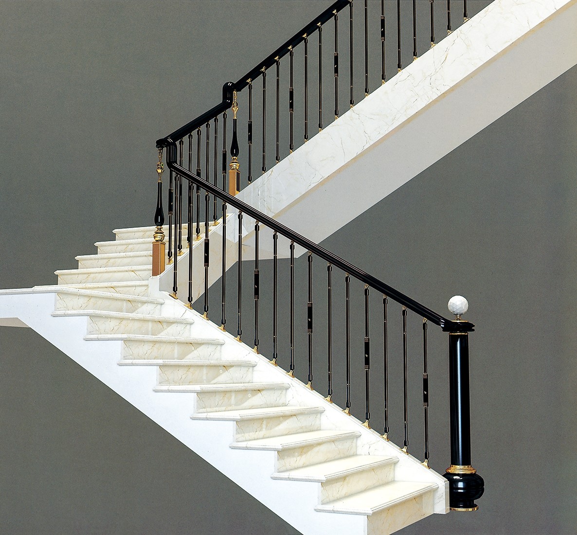 供应铝板楼梯护栏加工