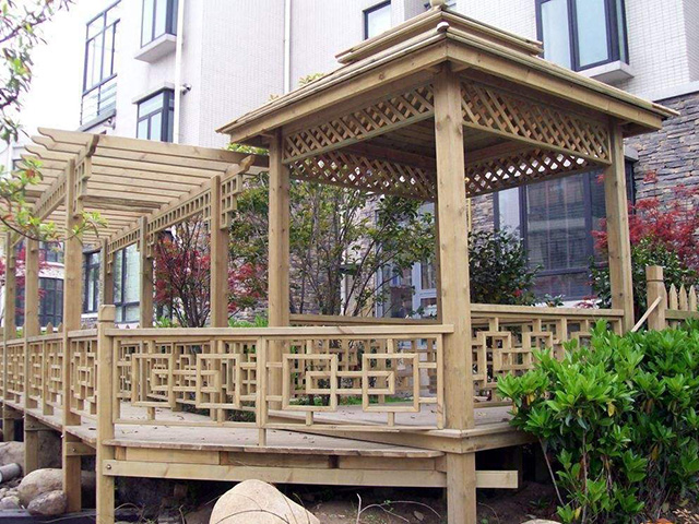 防腐木凉亭