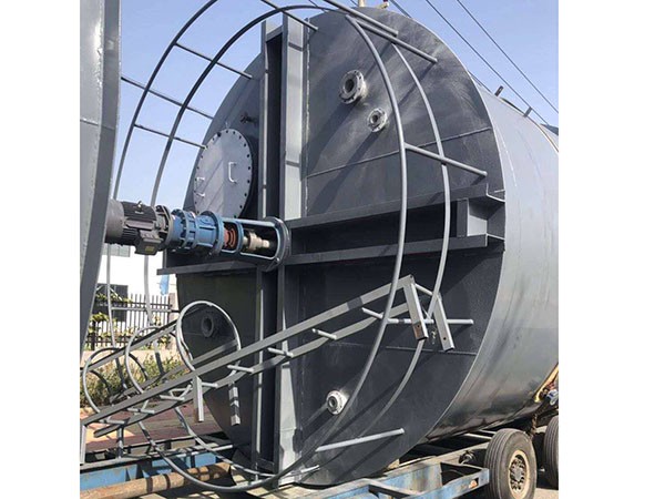 钢衬塑储罐支座有鞍座,圈座和支腿三种,用来支撑容器的重量.