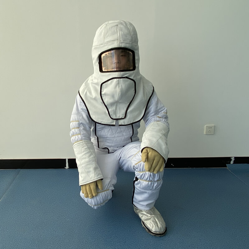 避火服都有什么功能?-河北鼎泽电子科技有限公司