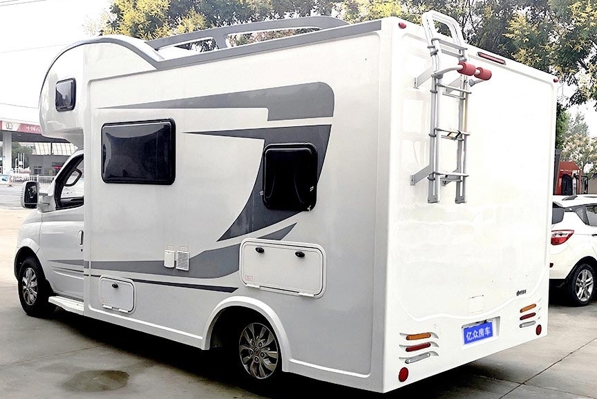 大通v80 plus 大c型 纵置双层床-大连亿众房车有限公司