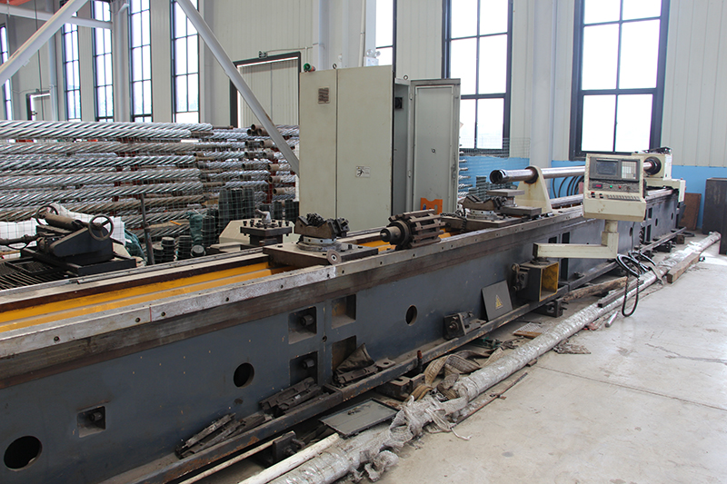 深孔加工深孔钻头深孔刀具刮削滚光机深孔珩磨机深孔枪钻深孔钻镗床